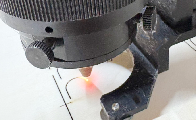 レーザーカット写真